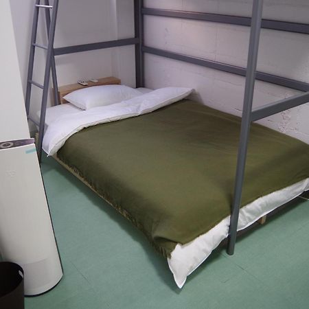 Travelers' House Roots Hostel Takaoka Kültér fotó