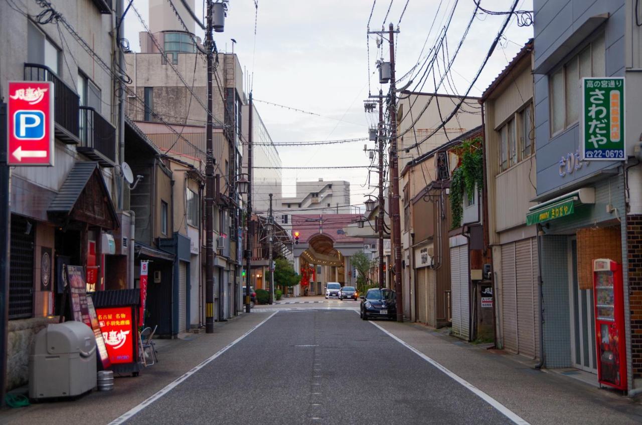 Travelers' House Roots Hostel Takaoka Kültér fotó